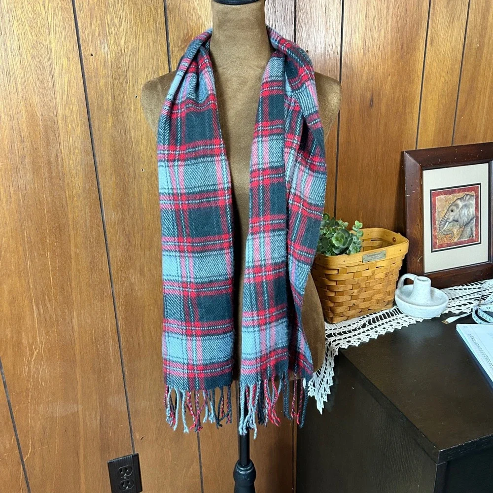 Classic Plaid Scarf Red Grey‎ Black Fringe Winter Warm Fashion Accessory
